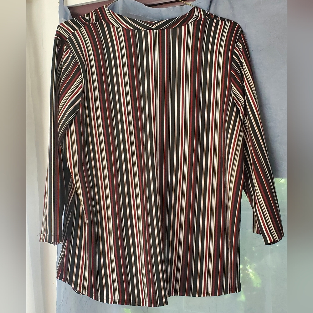 SENT TO THREDUP...3/4 Sleeve Blouse, (Per Seption) - Picture 2 of 4
